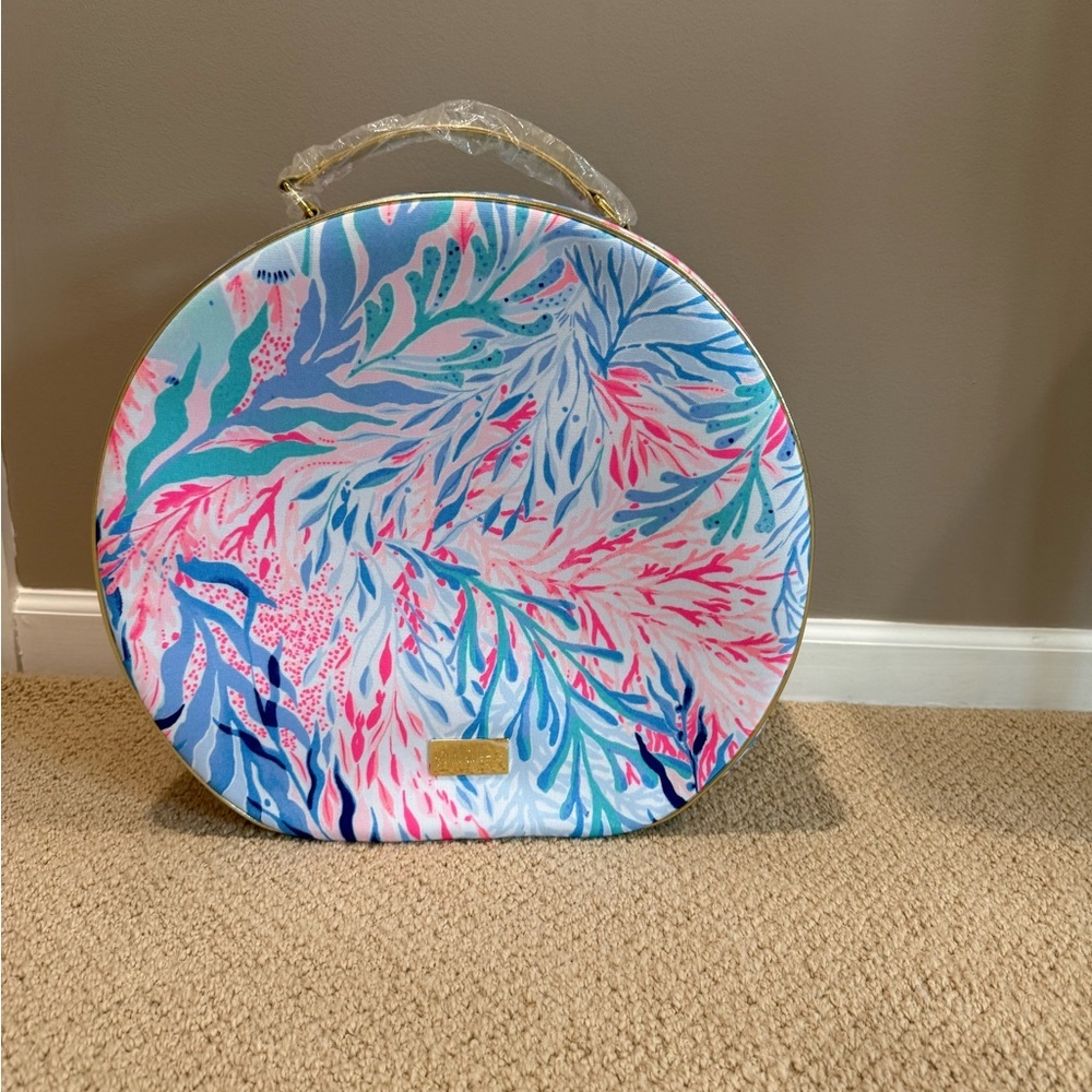 Lilly Pulitzer Pink and Blue Tropical Bag - Picture 1 of 3